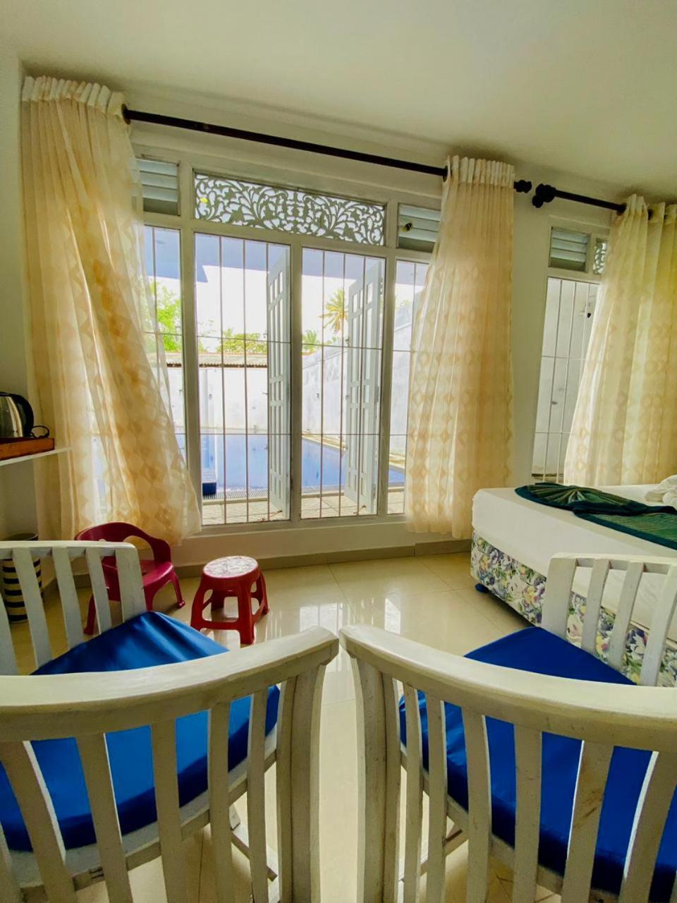 Sunset Sands ヒッカドゥワ 部屋 写真